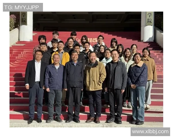 热议英雄联盟TES战队团队协作的创新与变革之路