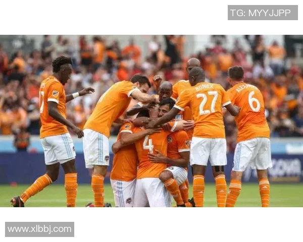 休斯敦迪纳摩与费城联合激战正酣比分揭晓精彩瞬间回顾 休斯敦迪纳摩与费城联合激战正酣比分揭晓精彩瞬间回顾